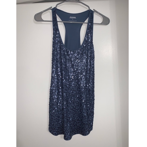 Top - Picture 1 of 1